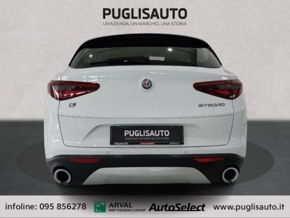 Alfa Romeo Stelvio usata a Catania (5)