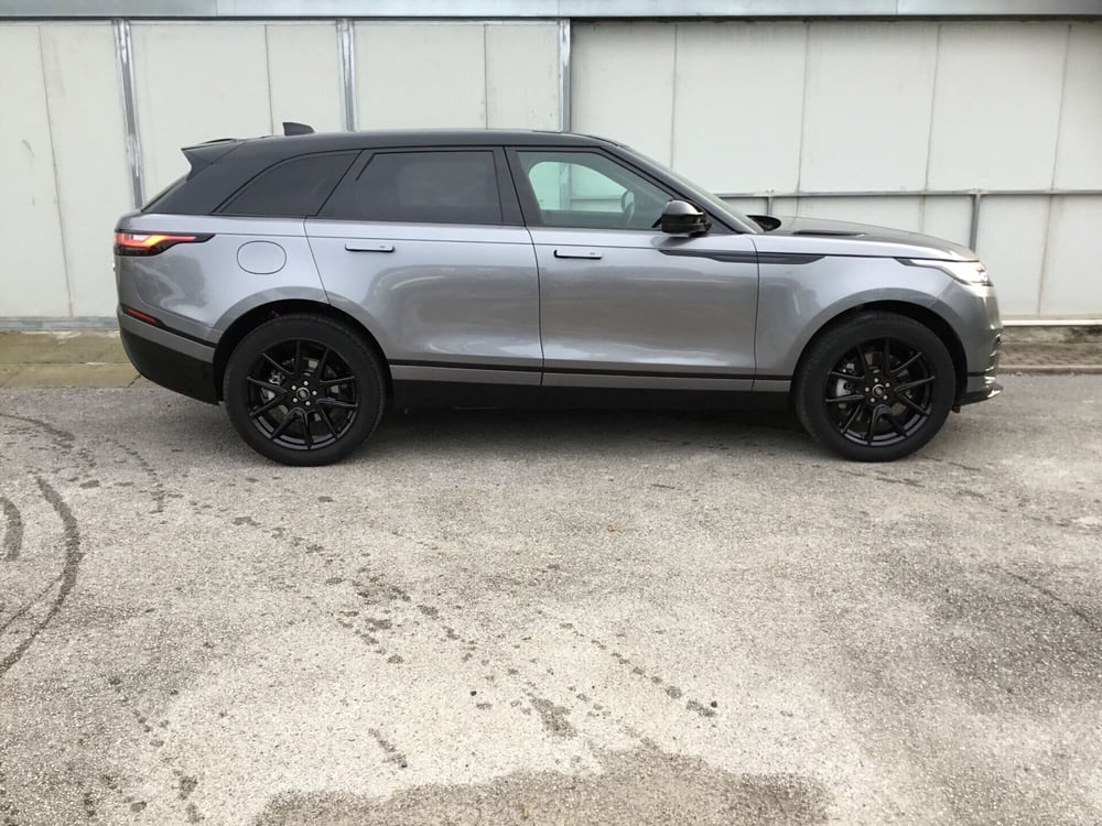 Land Rover Range Rover Velar usata a Napoli (3)