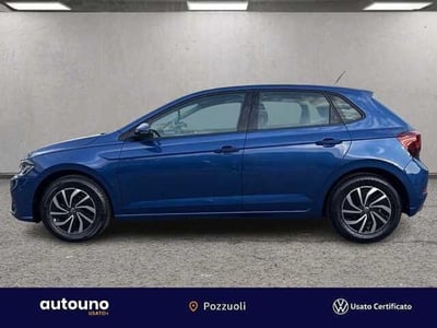 Volkswagen Polo 1.0 tsi Life 95cv dsg del 2023 usata a Casoria