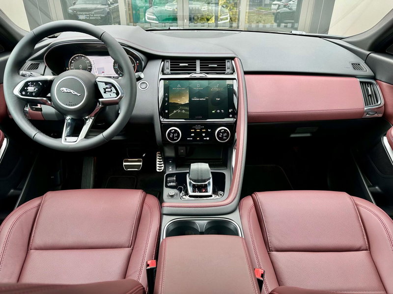 Jaguar E-Pace usata a Bari (4)