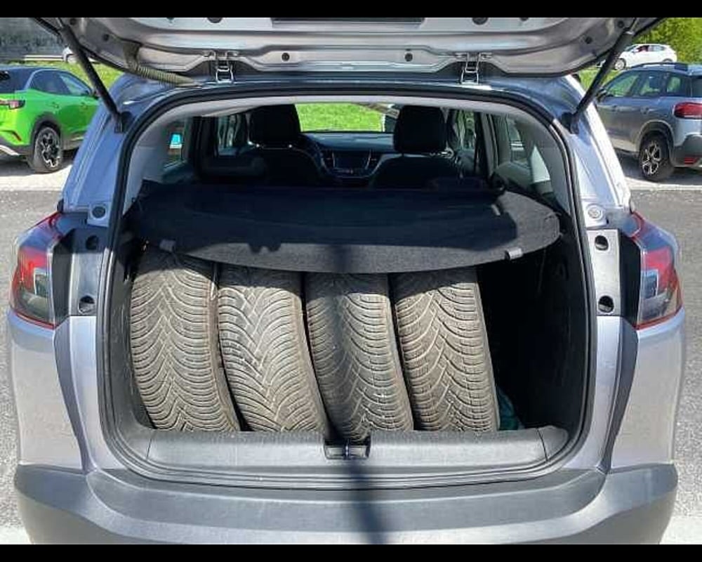 Opel Crossland X usata a Cremona (7)