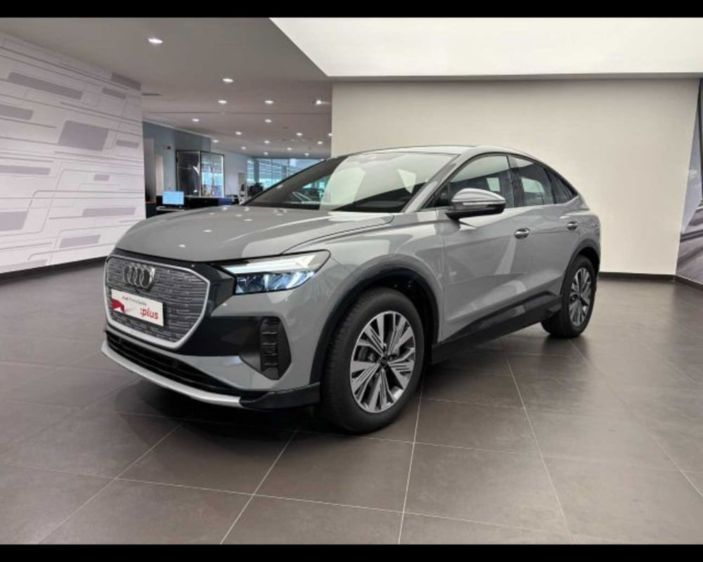 Audi Q4 Sportback nuova a Bologna