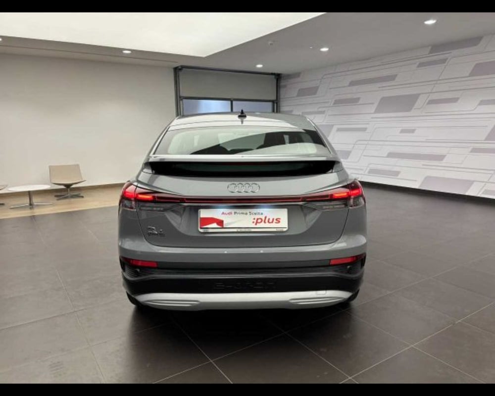 Audi Q4 Sportback nuova a Bologna (6)