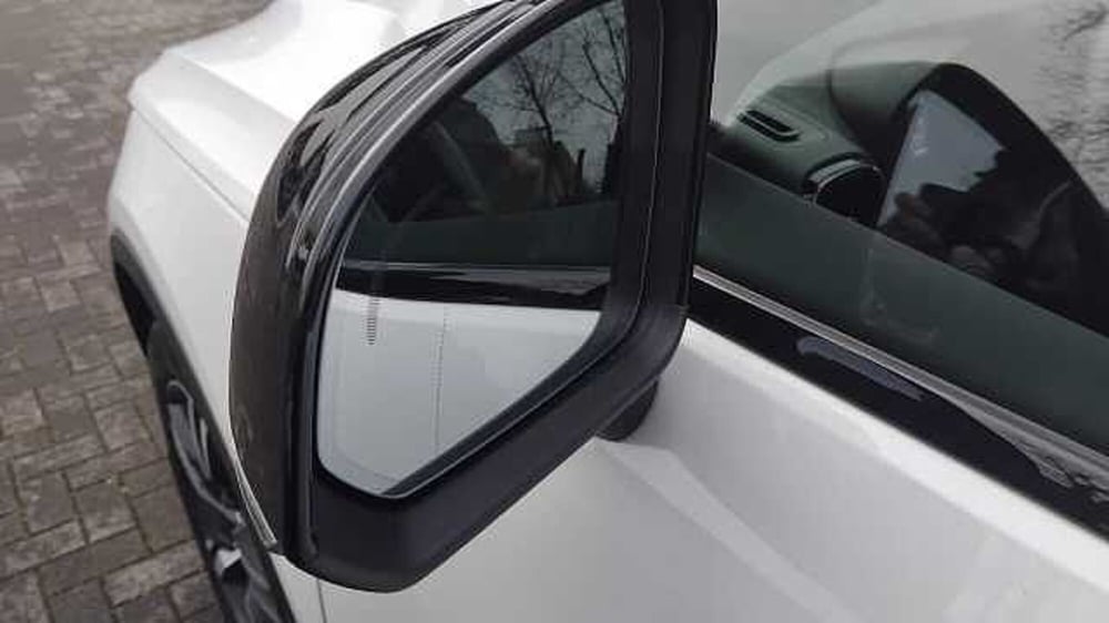 Volvo XC40 usata a Milano (20)