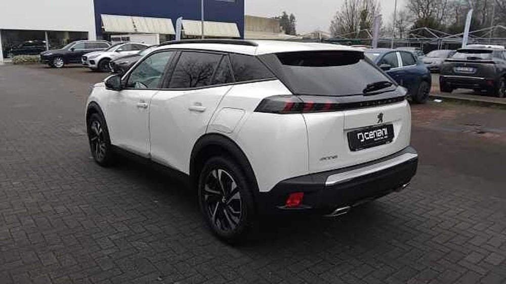 Peugeot 2008 usata a Milano (4)