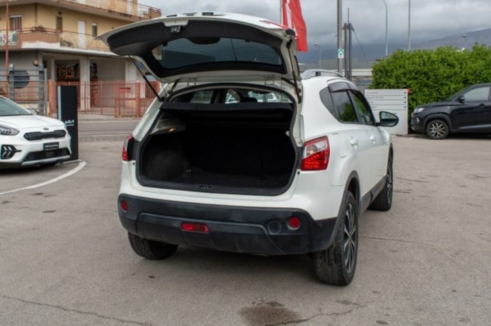 Nissan Qashqai usata a Latina (7)