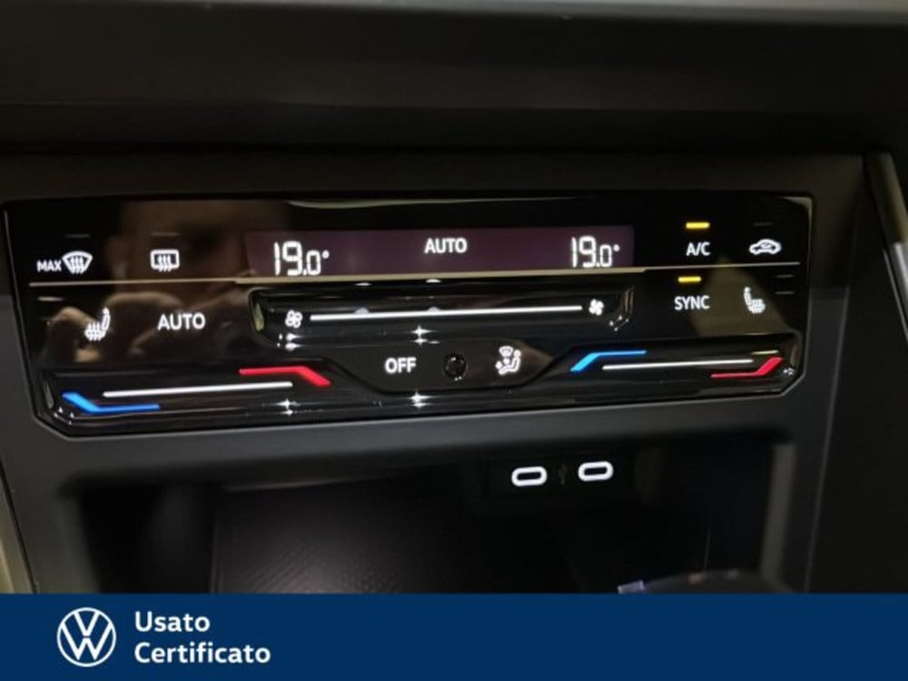 Volkswagen Taigo usata a Vicenza (15)