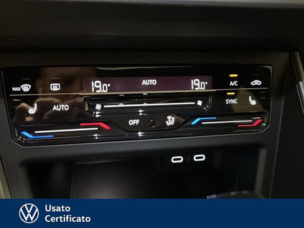 Volkswagen Taigo usata a Vicenza (15)