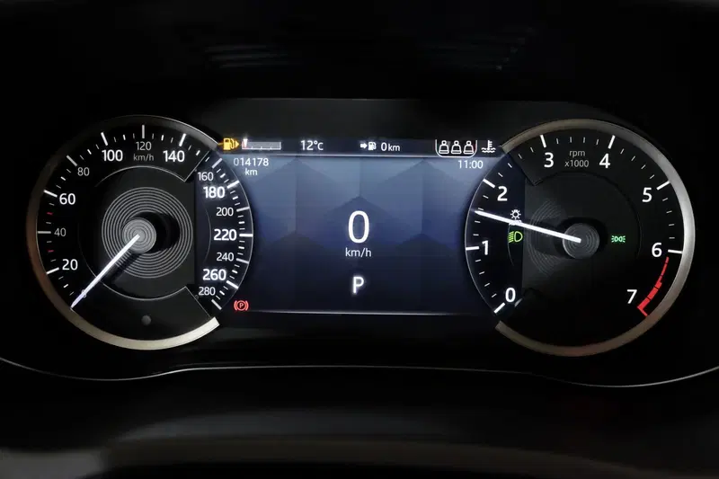 Jaguar E-Pace usata a Torino (10)