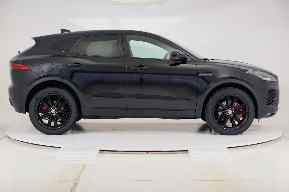 Jaguar E-Pace usata a Torino (6)