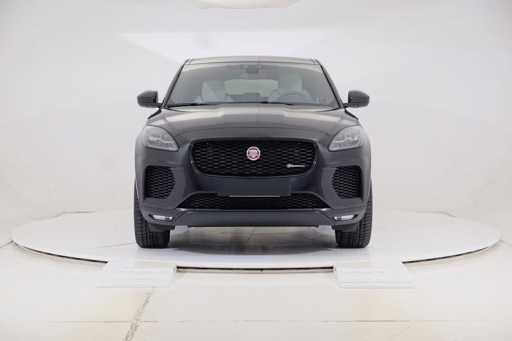 Jaguar E-Pace usata a Torino (8)