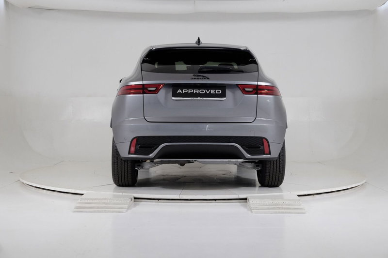 Jaguar E-Pace usata a Torino (7)