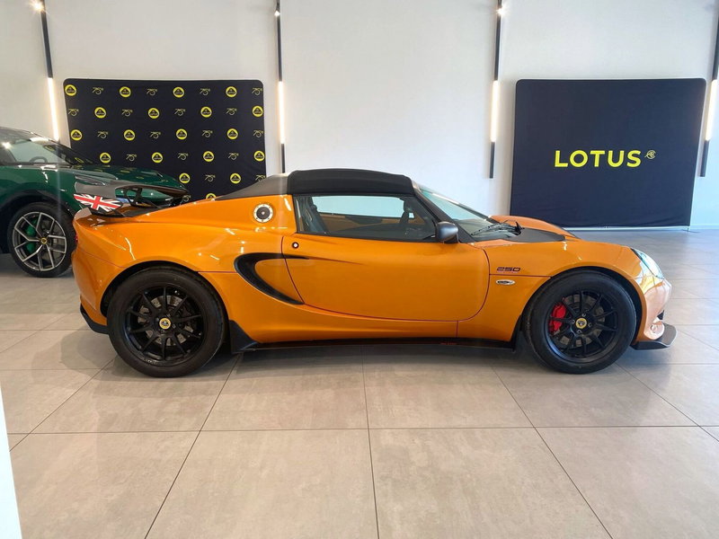 Lotus Elise usata a Bari (6)