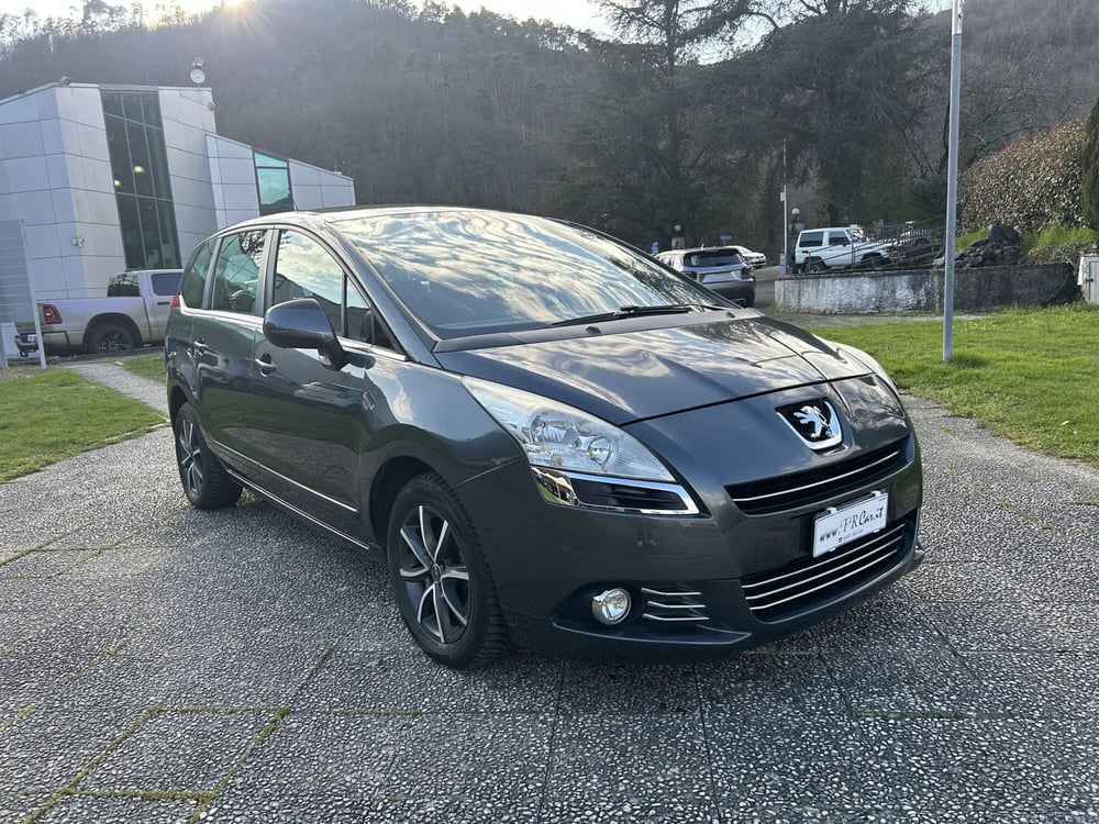 Peugeot 5008 usata a La Spezia