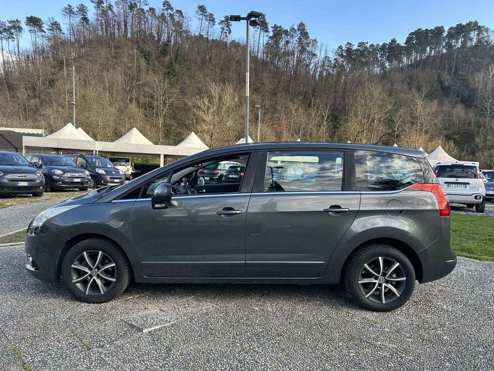 Peugeot 5008 usata a La Spezia (4)