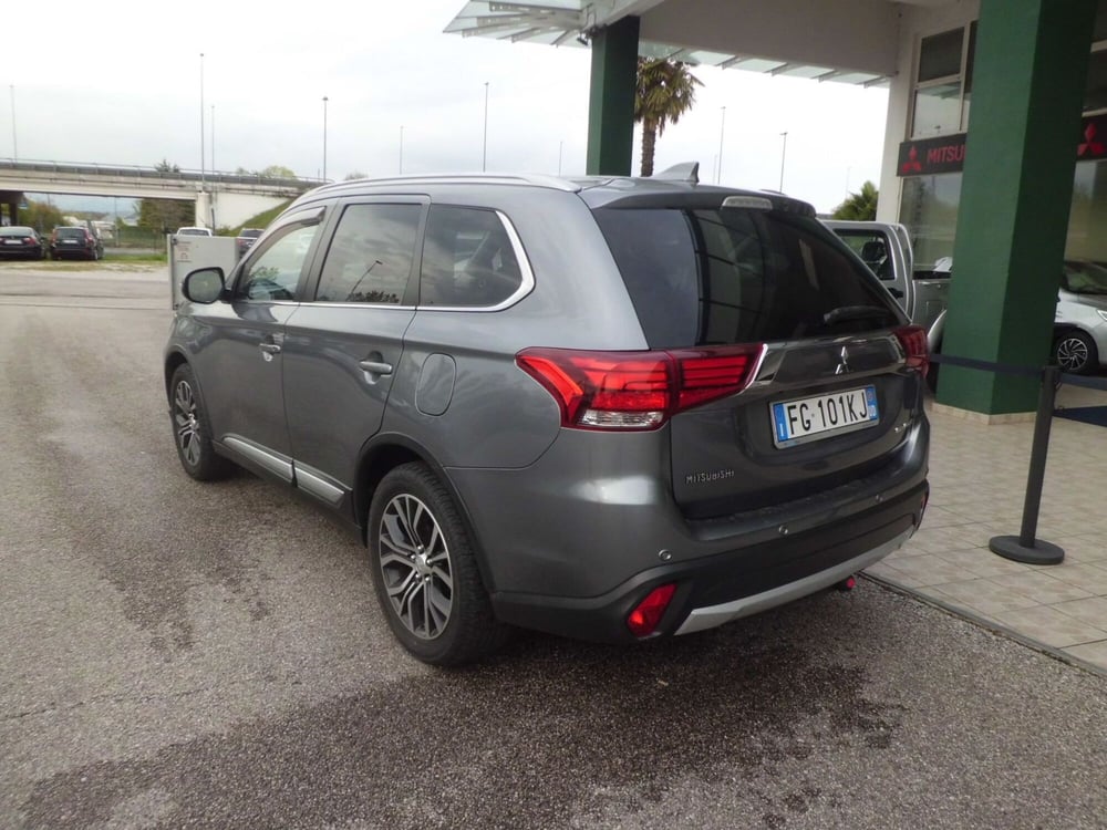 Mitsubishi Outlander usata a Pordenone (3)