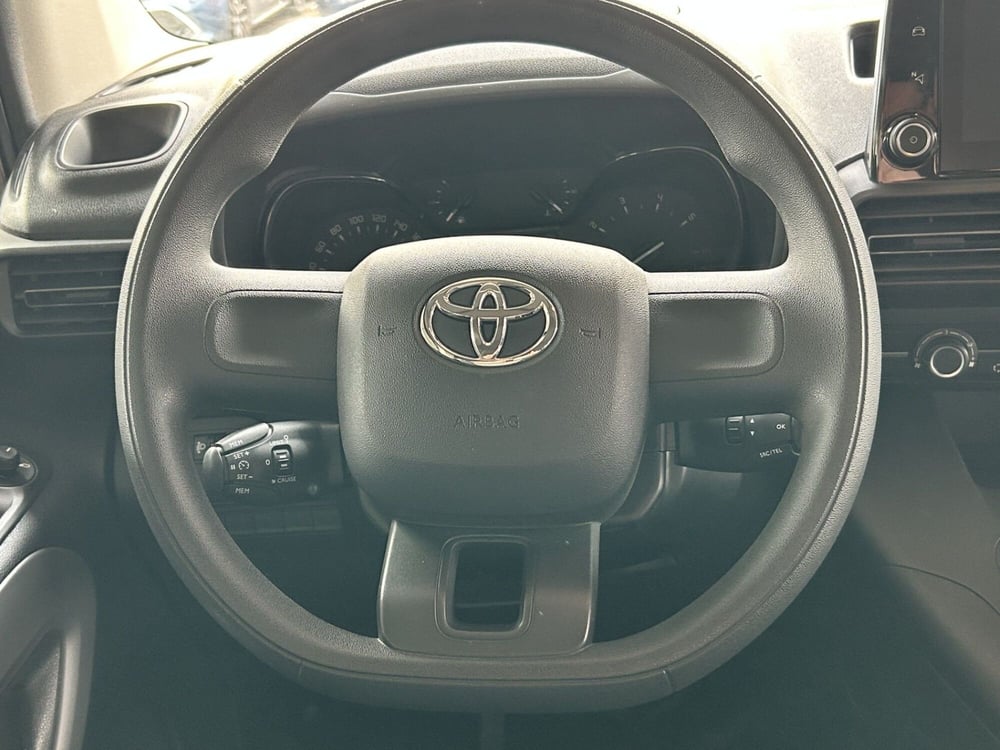 Toyota Proace City Verso usata a Bergamo (16)