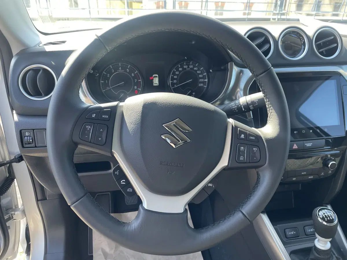Suzuki Vitara nuova a Cremona (11)