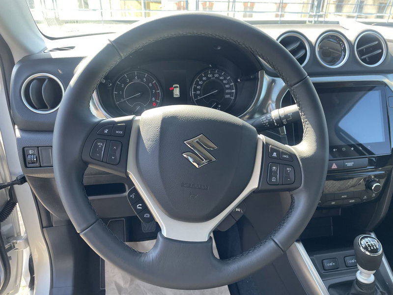 Suzuki Vitara nuova a Cremona (11)