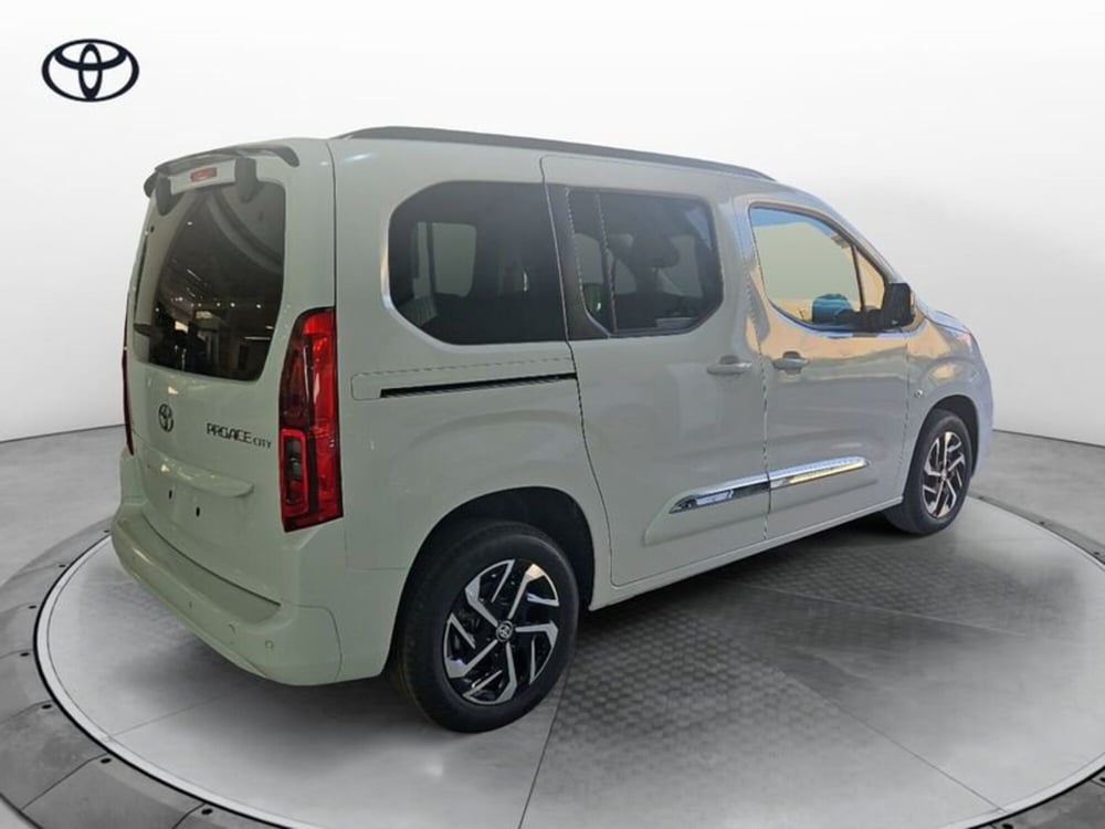 Toyota Proace City Verso nuova a Vicenza (2)