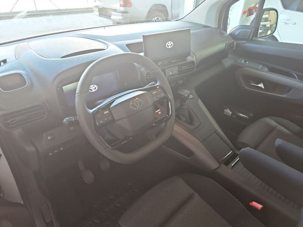 Toyota Proace City Verso nuova a Vicenza (3)