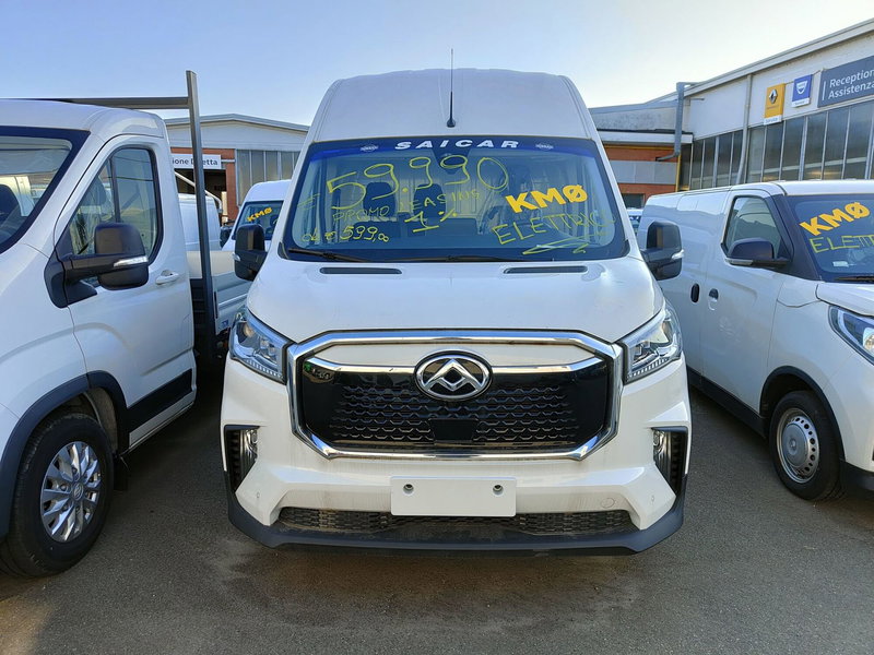 Maxus eDeliver9 Furgone nuova a Torino (2)
