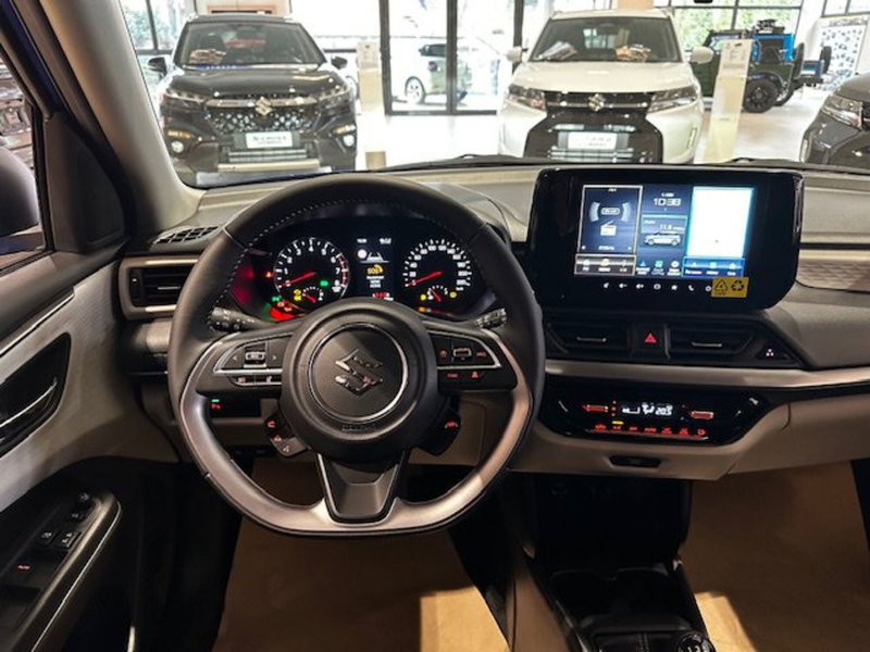 Suzuki Swift nuova a Vercelli (13)