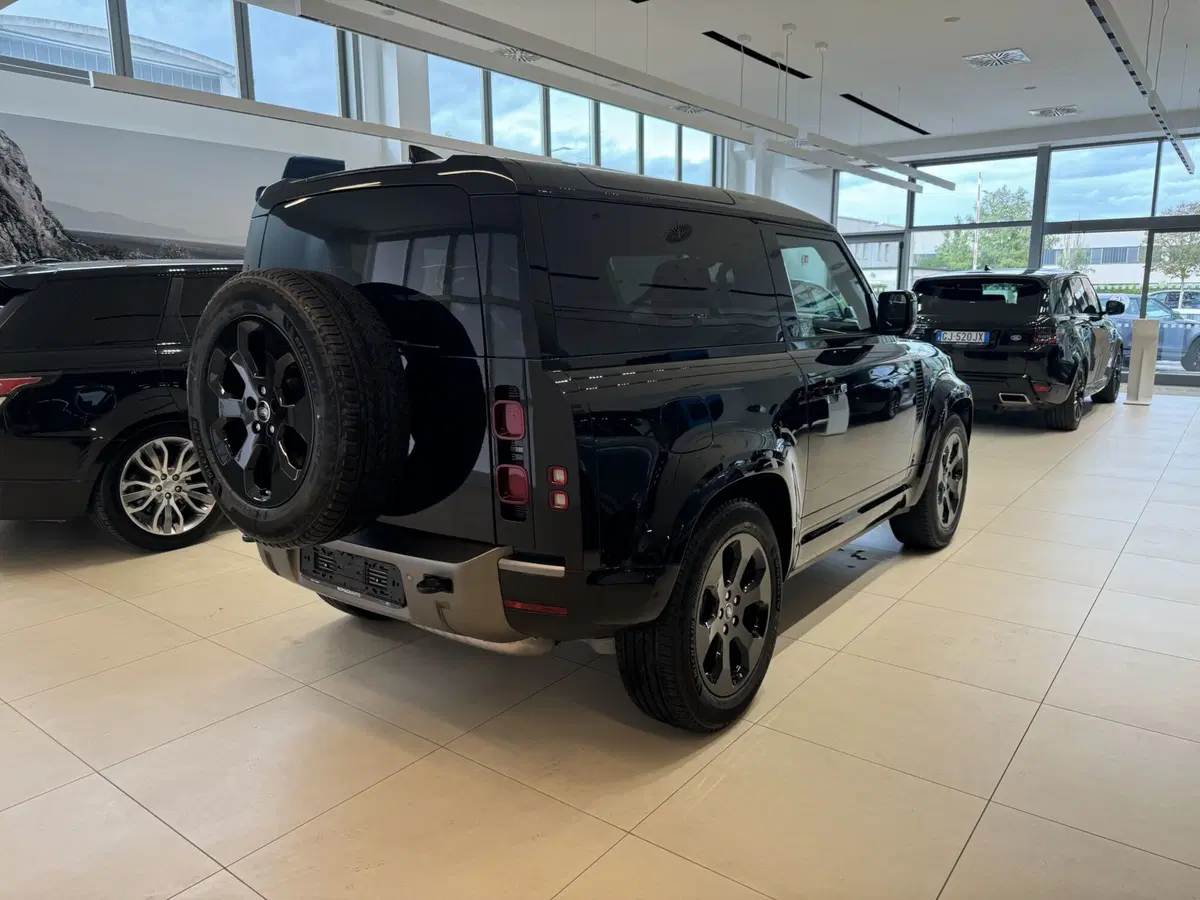 Land Rover Defender usata a Forlì-Cesena (2)