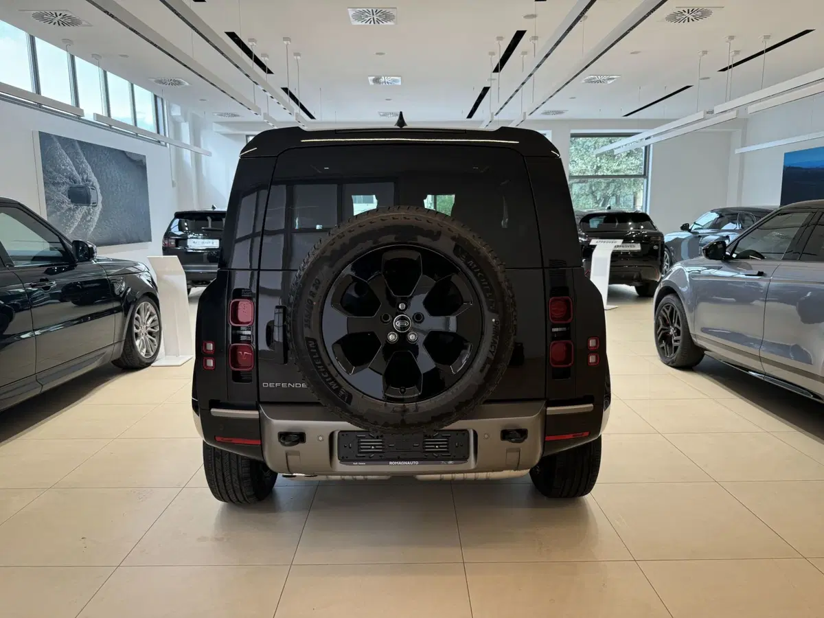 Land Rover Defender usata a Forlì-Cesena (6)