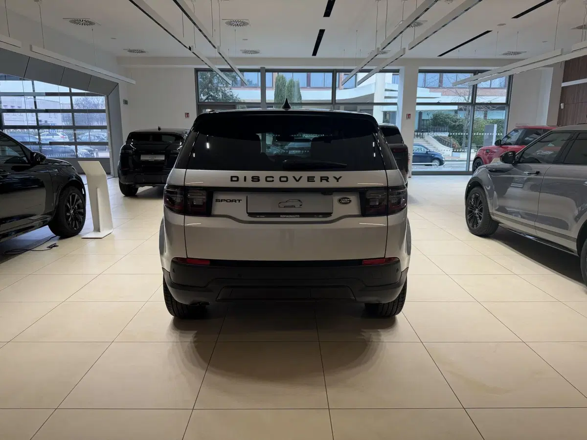 Land Rover Discovery Sport usata a Forlì-Cesena (7)