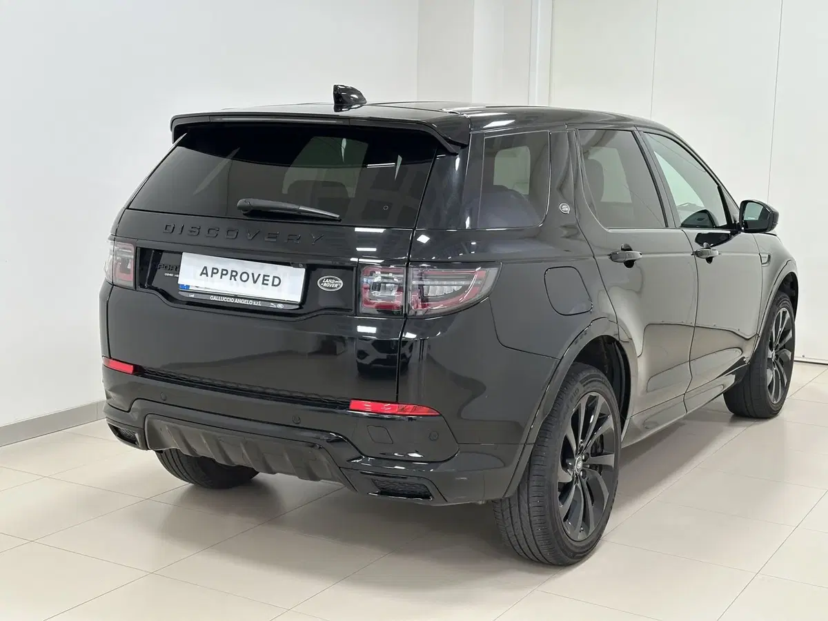 Land Rover Discovery Sport usata a Lodi (2)