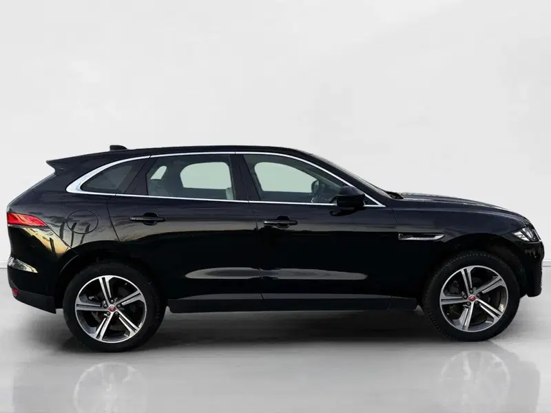 Jaguar F-Pace usata a Siena (6)