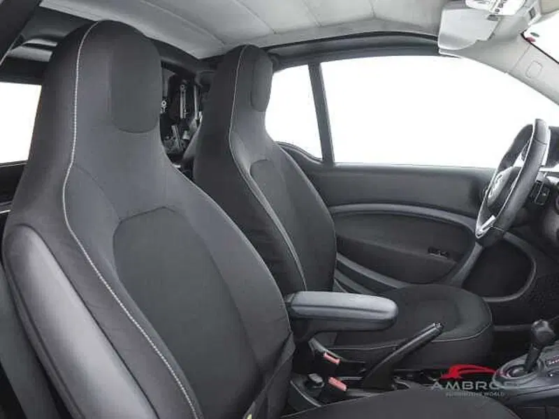 smart Fortwo Cabrio usata a Viterbo (10)