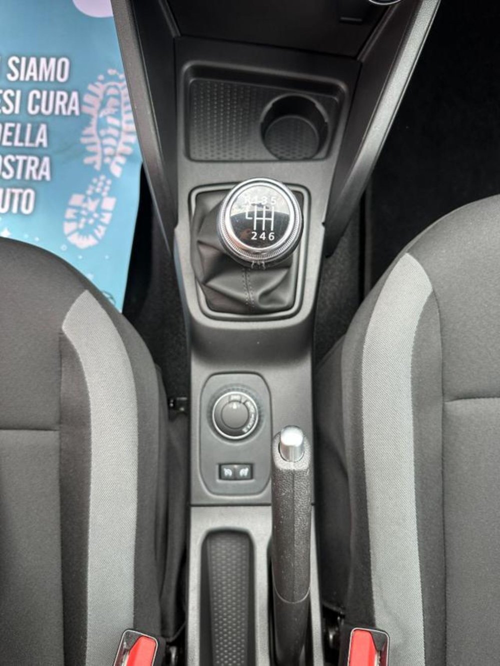 Dacia Duster usata a Pordenone (10)