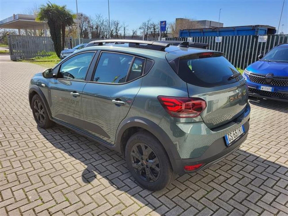 Dacia Sandero Stepway nuova a Cremona (4)