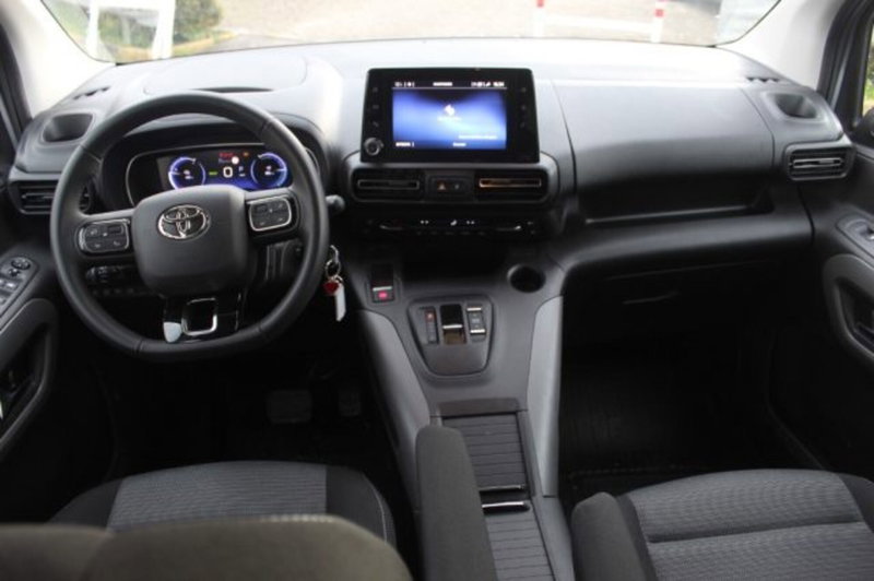 Toyota Proace City Verso Electric usata a Roma (13)