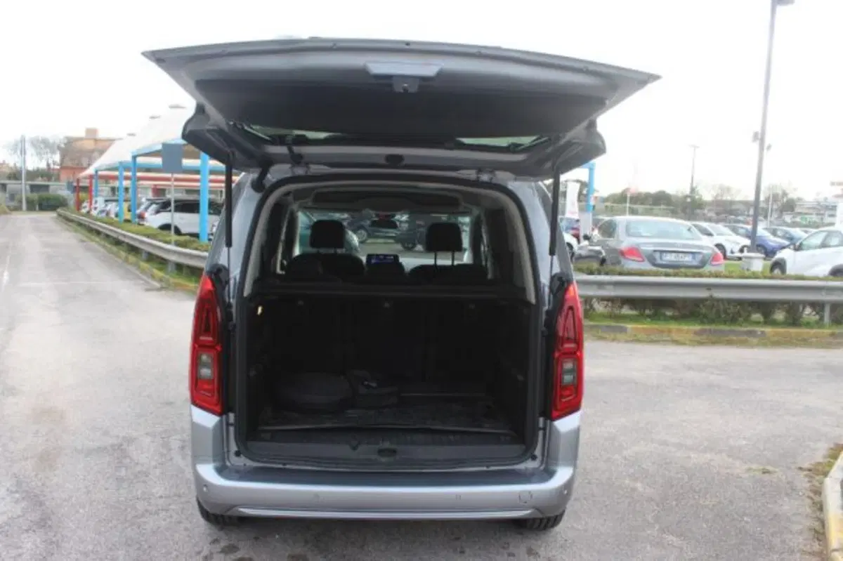 Toyota Proace City Verso Electric usata a Roma (6)