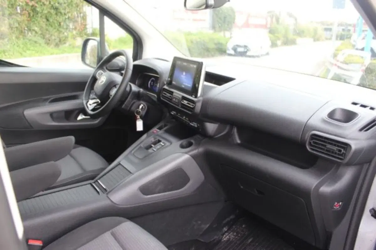 Toyota Proace City Verso Electric usata a Roma (8)