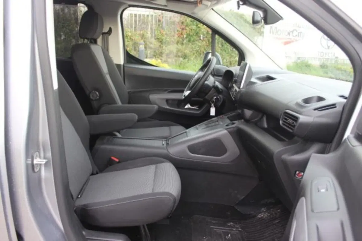 Toyota Proace City Verso Electric usata a Roma (9)