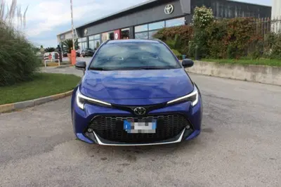 Toyota Corolla Touring Sports 1.8h GR Sport auto del 2024 usata a Roma
