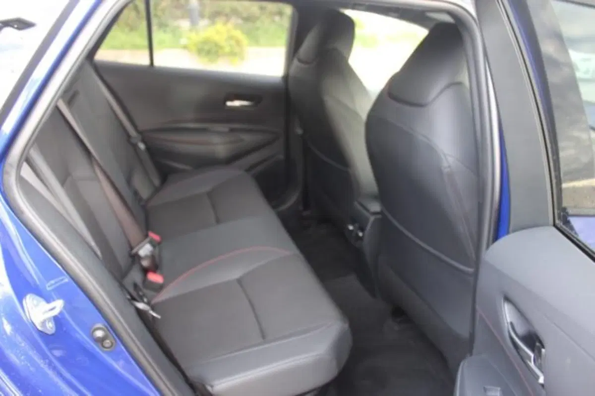 Toyota Corolla Touring Sports usata a Roma (6)