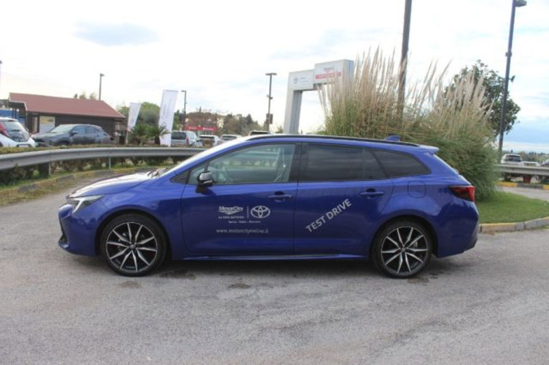 Toyota Corolla Touring Sports usata a Roma (3)