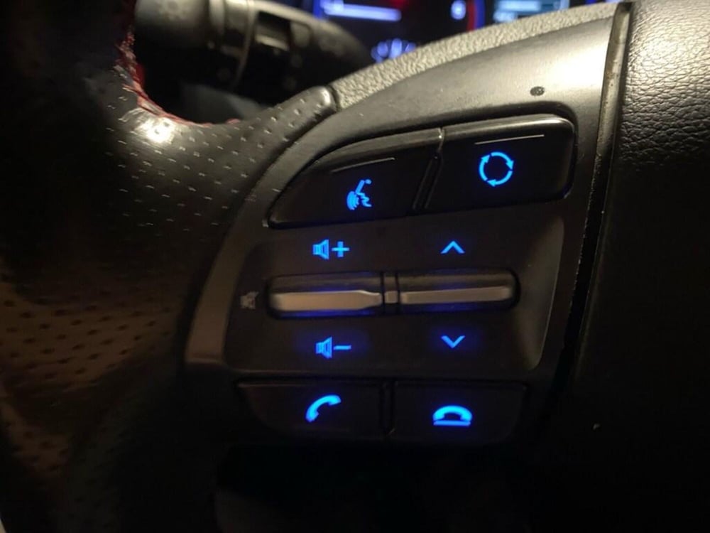 Hyundai Kona usata a Torino (14)
