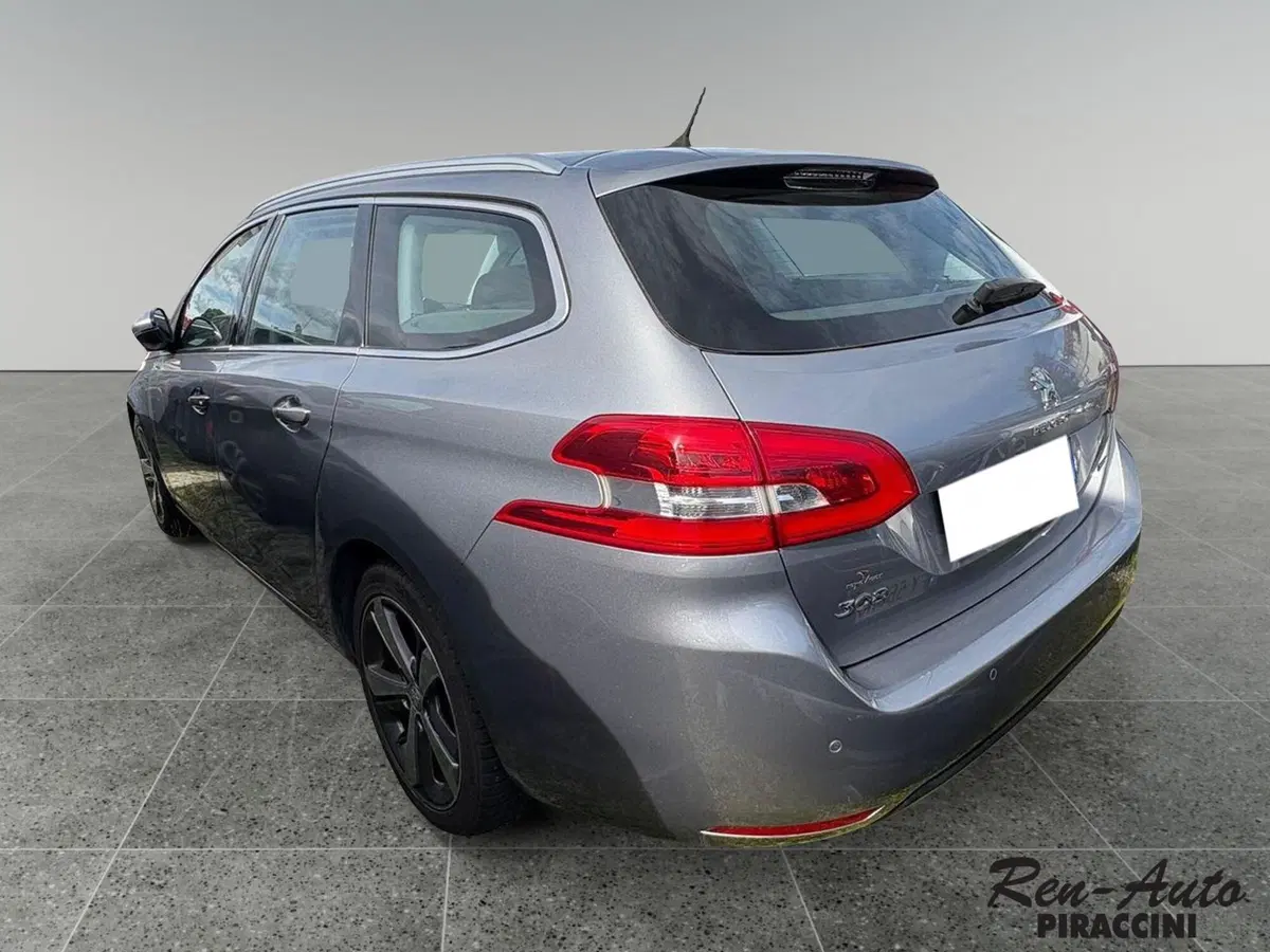 Peugeot 308 SW usata a Rimini (2)