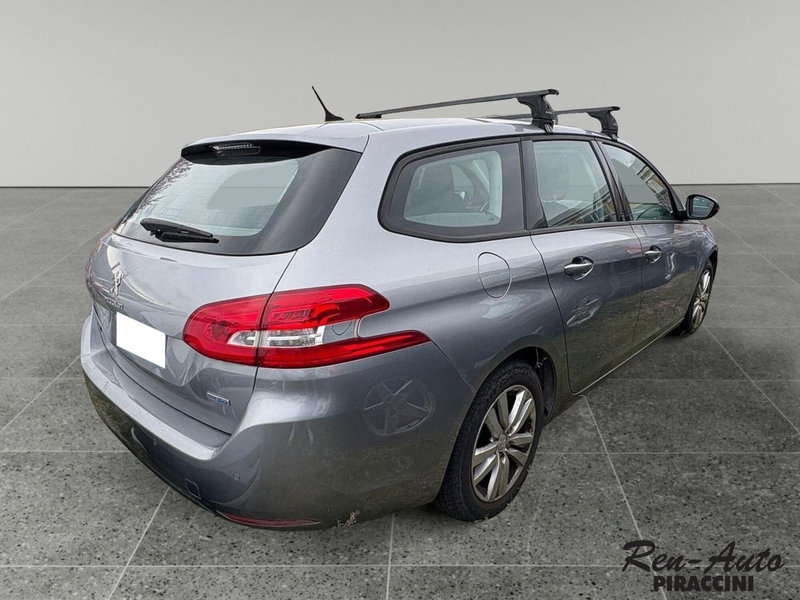 Peugeot 308 usata a Rimini (2)