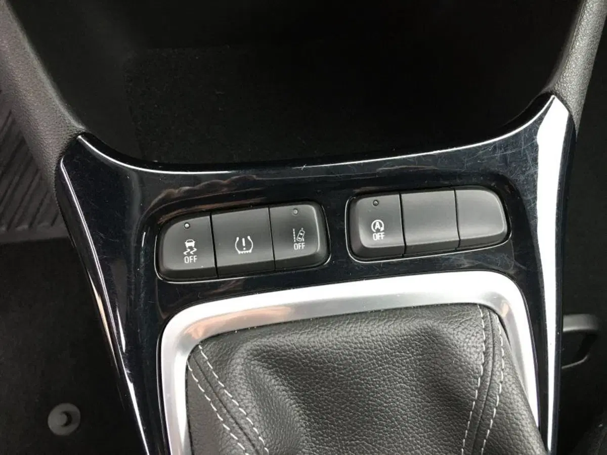 Opel Crossland usata a Cuneo (12)