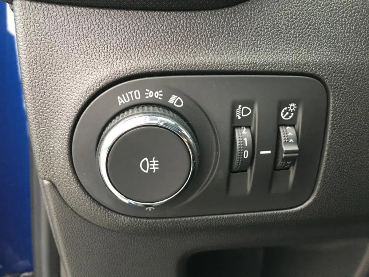 Opel Crossland usata a Cuneo (14)