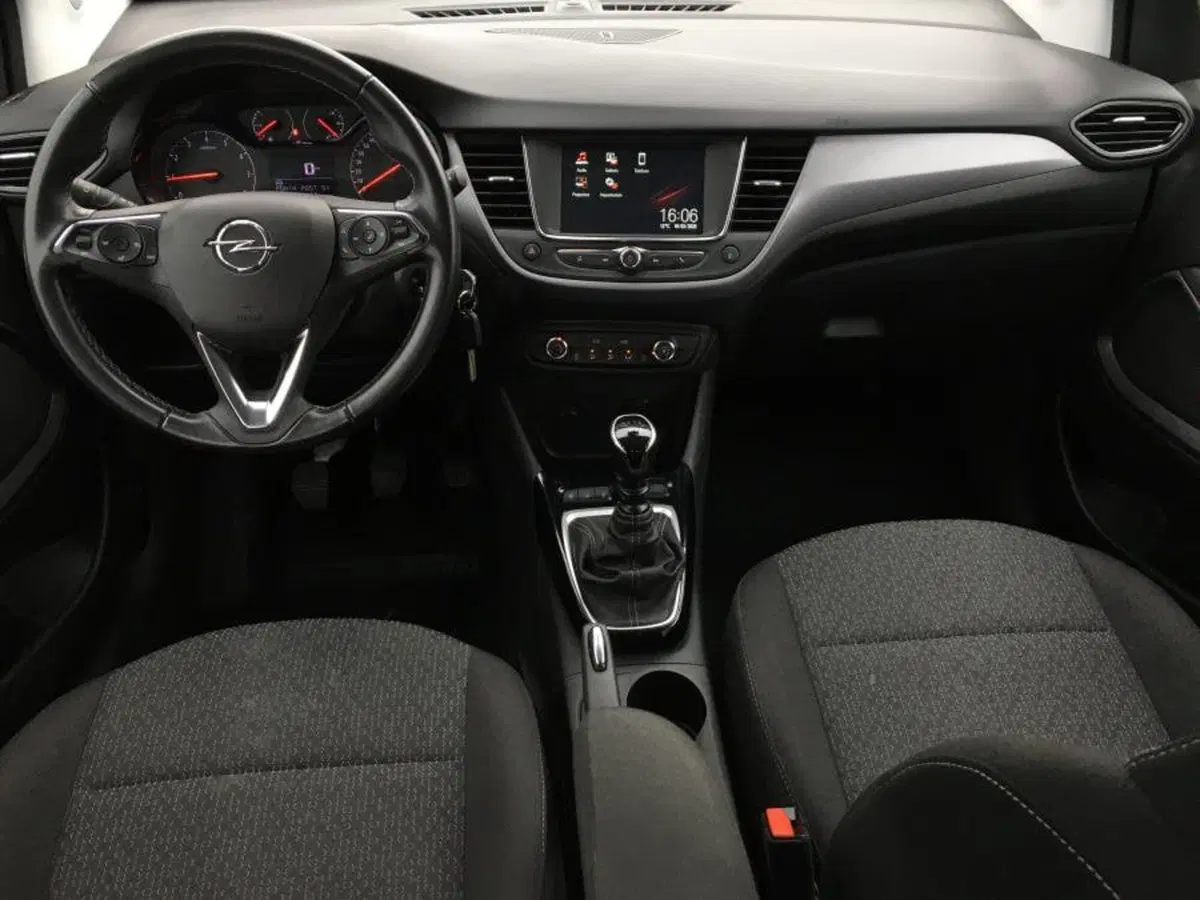 Opel Crossland usata a Cuneo (6)
