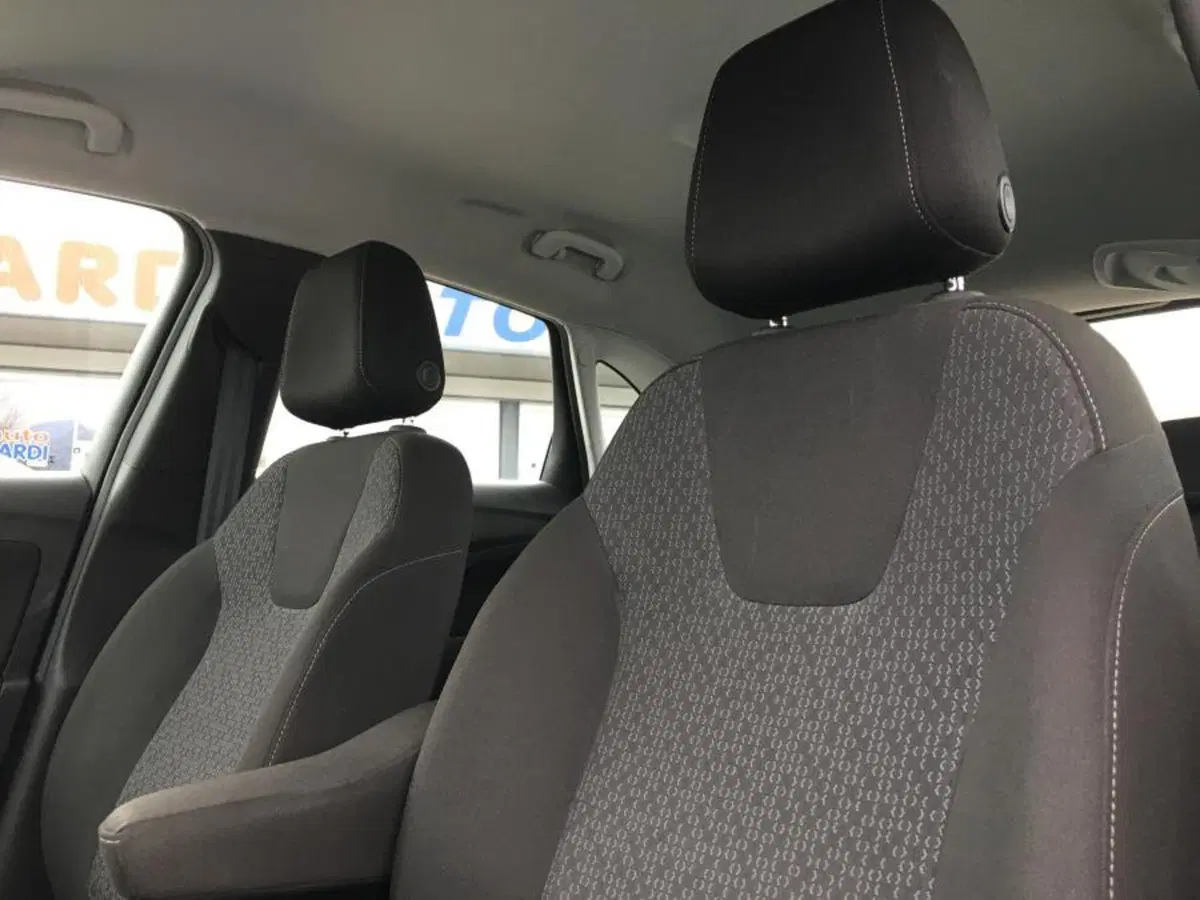 Opel Crossland usata a Cuneo (8)