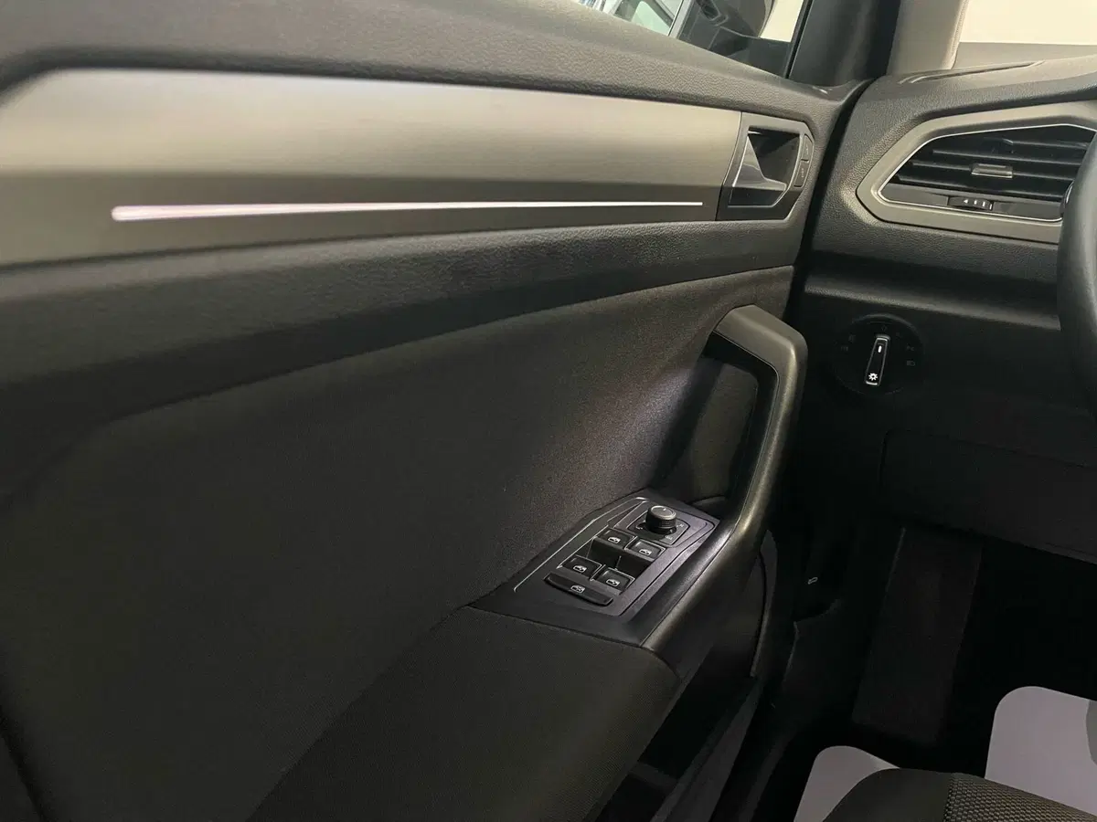 Volkswagen T-Roc usata a L'Aquila (15)